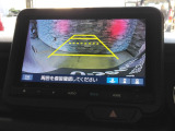 リアカメラがついているので、駐車や後進の際にとても便利です♪