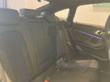 BMWを熟知したメカニックによる、360度の納車前点検。ドイツ本国と同様の教育・訓練を受けたBMW専門のメカニックが、360度によるポイントを徹底的に点検、整備いたします。