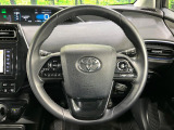 【純正革巻きステアリング】上質な革を使用することで、手にしっかり馴染みとても運転しやすいハンドルです♪
