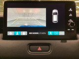 バックでの車庫入れも安心です! リアカメラが付いているバックモニター付のナビディスプレーを装備しております。バンパーについているソナーや、操作線もついており距離感も画面から確認できます。