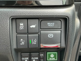 ブレーキホールド、電子パーキングがついており運転がより楽に