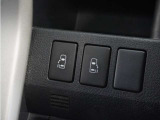 ◆両側電動スライドドア◆狭い駐車場でも乗り降りが楽々♪お子様が隣の車にドアを当ててしまう心配もございません!小さなお子様連れの方もこれで安心。