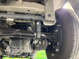お車を安心してお乗りいただく為には、足回りの定期点検が欠かせません。サービスサポート(有償保証)では無料点検もご提供しており、安心のカーライフをお過ごしいただけるサポート体制が整っています。
