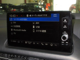 ナビゲーションはホンダコネクトディスプレイを装着しております。AM、FM、Bluetooth、フルセグTVがご使用いただけます。初めて訪れた場所でも道に迷わず安心ですね!