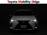 フロントフォグランプ装着車です。車両周辺も明るく見やすく照らしますので夜間走行も快適です。