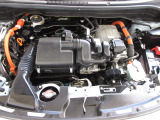 自慢のエンジンはパワードbyHONDAです。精度とバランスにこだわって、低回転からスムースなパワーを発揮します。