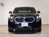 BMW代表的な特徴のキドニーグリル。BMWのすべてのモデルに採用され、BMWらしさを強調しております。