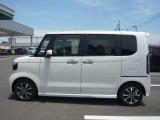 ★当社では他社様でよくある購入時に独自の有料中古車パックに強制的に入っていただくような事もございませんのでご安心ください★本当に総額で乗れます(県内なら)