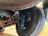 お車を安心してお乗りいただく為には、足回りの定期点検が欠かせません。サービスサポート(有償保証)では無料点検もご提供しており、安心のカーライフをお過ごしいただけるサポート体制が整っています。