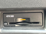 【ETC】高速道路の料金所をストレスなく通過!話題のスポットやサービスエリアに多い「スマートIC」利用時は必須のアイテムです。当店でセットアップを実施、ご納車当日からすぐにご利用いただけます!