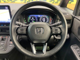 【純正革巻きステアリング】上質な革を使用することで、手にしっかり馴染みとても運転しやすいハンドルです♪