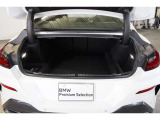 現金決済の他にオートローンも準備整えております。オートローンは、払い切りタイプとバリューローン(残価設定型プラン)の2通りを準備致しております。また、BMWダイナースカードにてご決済も可能です。