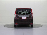 60項目5000部品が対象のトヨタディーラー保証だからこその安心。1年間走行距離無制限のロングラン保証付き!