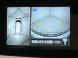 パノラミックビューモニター(全周囲モニター)です☆おクルマを空から見たように表示します。