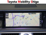 インパネに綺麗に収まったマルチディスプレイ搭載車です。ナビゲ-ション機能以外にも、エアコン調整、オ-ディオ機能等が操作が可能です