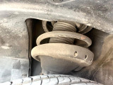 お車を安心してお乗りいただく為には、足回りの定期点検が欠かせません。サービスサポート(有償保証)では無料点検もご提供しており、安心のカーライフをお過ごしいただけるサポート体制が整っています。
