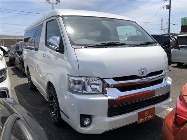 トヨタ ハイエース 