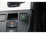 ECONボタンで低燃費モードに☆☆☆ECONスイッチを上手に使ってエコドライブ♪♪環境にもお財布にも優しい装備です☆☆☆