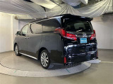 当社でご購入頂いた全ての車両はご納車前、エンジンオイル交換・ワイパーゴム・ブレーキ点検・調整・その他確認の上ご納車いたします。