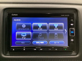 ナビゲーションはフルセグTV、インターナビ対応のGathers純正メモリーナビを搭載しています。Bluetoothオーディオ機能がありますので、スマートフォンなどの音楽も再生できます。