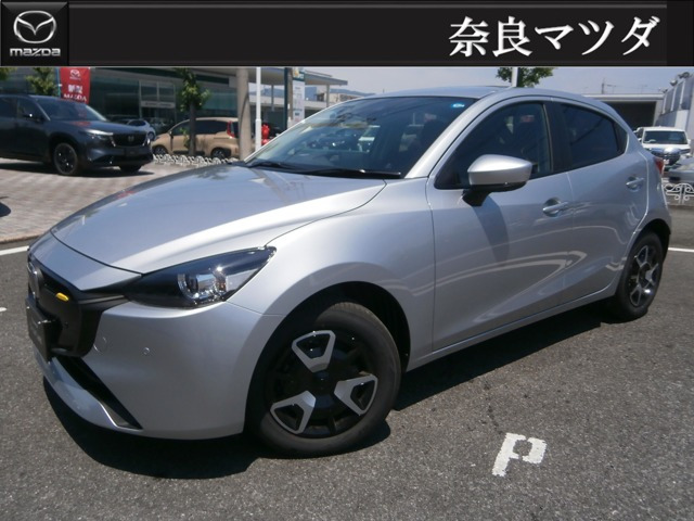 マツダ MAZDA2 