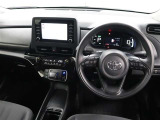 運転席廻りです。