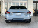 BMWエフィシエントライトウェイト 適切な素材を適切な部位にをコンセプトに基づき設定された軽量構造で重量の軽減し剛性を高め、卓越した俊敏性を可能にします。