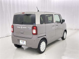 女性に人気の軽自動車!初心者でも運転しやすく小回りもききます!