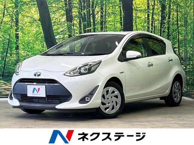 トヨタ アクア 