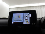 全周囲モニターが付いています!車庫入れや立体駐車場も安心して運転できます!