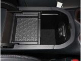 ネットでお車をお探しの方でも、お車の状態が一目で分かりやすい評価表 表示。トヨタ検査員による品質評価表つきで車両の状態詳細を明記致しております。自信を持っておすすめ出来るお車です。