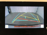 【バックモニター】駐車時に後方がリアルタイム映像で確認できます。駐車時や、夜間のバック時に大活躍♪