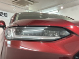 LEDヘッドライトは、点灯の瞬間から最大光量を発揮し、突然暗くなるトンネルなどでの安定感を高めます。