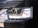 Bi-Beam LEDヘッドライト