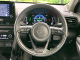 【純正革巻きステアリング】上質な革を使用することで、手にしっかり馴染みとても運転しやすいハンドルです♪