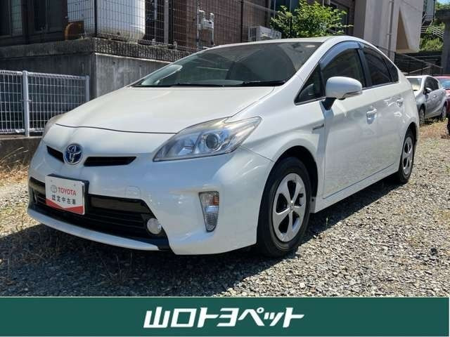 トヨタ プリウス 