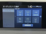 トヨタ純正8インチナビ装備。