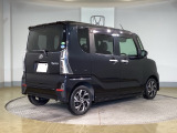 ダイハツは、運転のしやすさと快適さを大切にしており、どんな道でも安心して走れることを目指した設計思想が根底にあります。