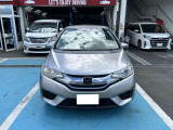 お買い得フィットハイブリット入庫しました 純正ナビバックカメラ 走行34000km機関良好 お気軽にお問い合わせください