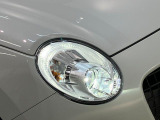 品質へのこだわり!フロアマットやシートなど車内をキレイに清掃し、ニオイや汚れなどを徹底的にクリーニングしてもらっております。室内はピカピカです☆