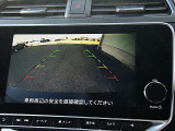 バックビューモニターが付いていますので、車庫入れや後方の安全確認にも便利です。