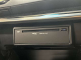 CD、DVDが視聴可能!グローブボックス内に配置されております!