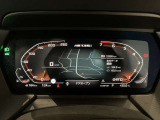 『運転』に対するBMWのこだわりはメーターパネルにも表れております。視野性の良いメーターパネルは疲労感の軽減と、運転の楽しさをもたらしてくれます。
