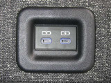 【充電用USB端子】デバイスの充電に便利です。※実際の接続端子は写真で確認or店舗までご気軽にお問合せください♪
