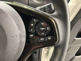 クルーズコントロールを装備しています。高速道路などで一定の速度で走ってくれるので運転が楽ですよ!速度を設定できますので、スピードの出しすぎにも注意できます。