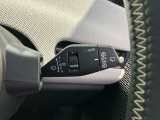 Emergency Service 365日24時間体制で、万一の故障などのトラブルに対応。応急処置のアドバイスのみならず、保証期間中は出張修理やレッカーなどの手配、さらにはお客様の代替交通手段やホテルの確保を行います。