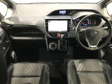 高いホールド性で運転姿勢が安定します。快適なドライビングライフをお送りください。