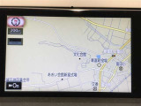 純正ナビを装備。タッチパネル式で使いやすく、お出かけもラクラクです。