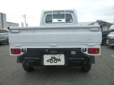 4WD/5MT/エアコン/パワステ/作業灯/AM・FMラジオ/荷台マット