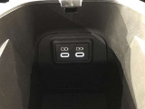 USBポート装備。